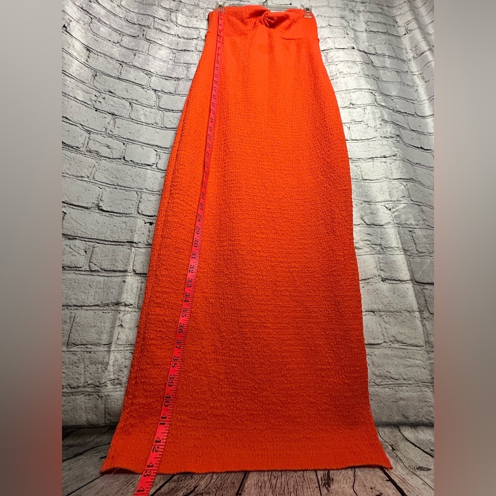 On the Wild Table Orange Strapless Midi Dress Twist Front Bodycon Resort Medium - Picture 12 of 13